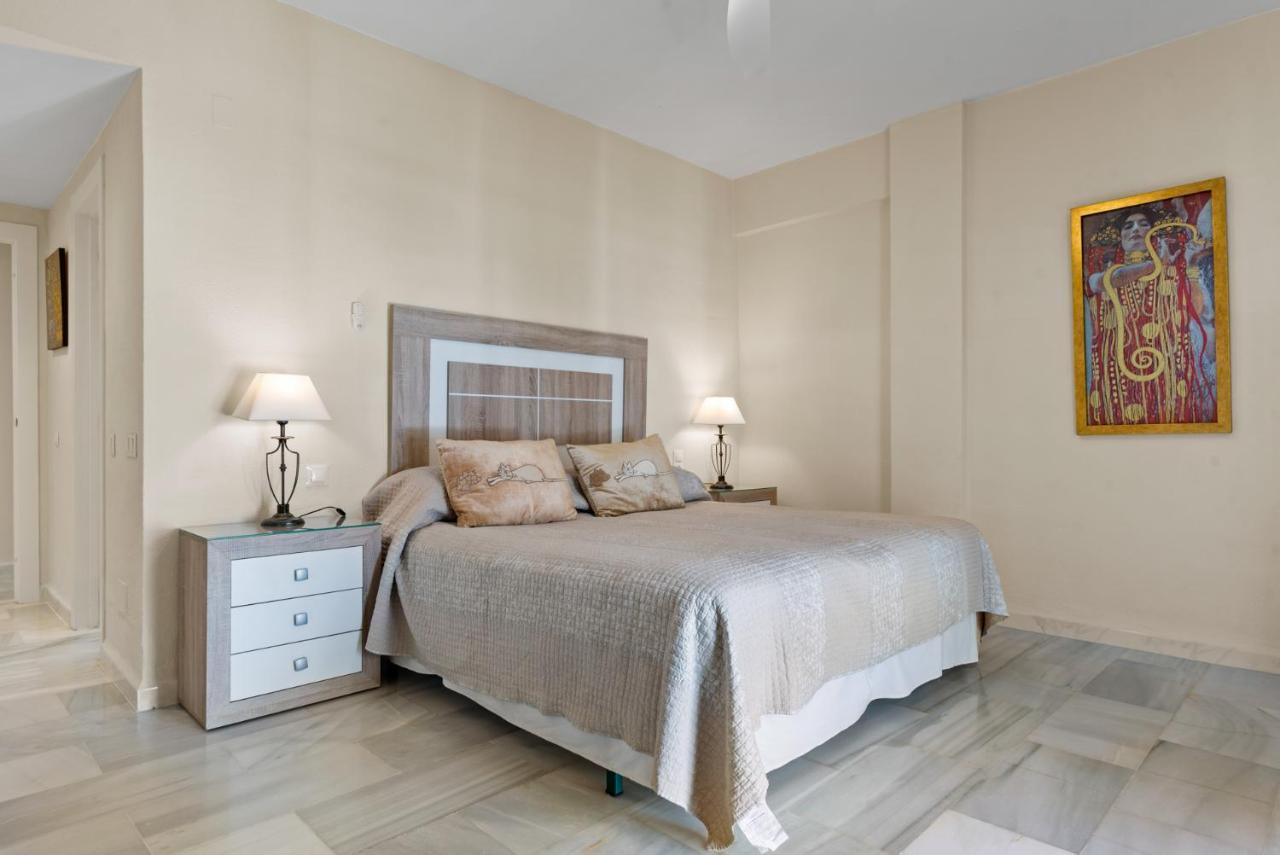 Marbella Apartamentos Sl Exteriör bild