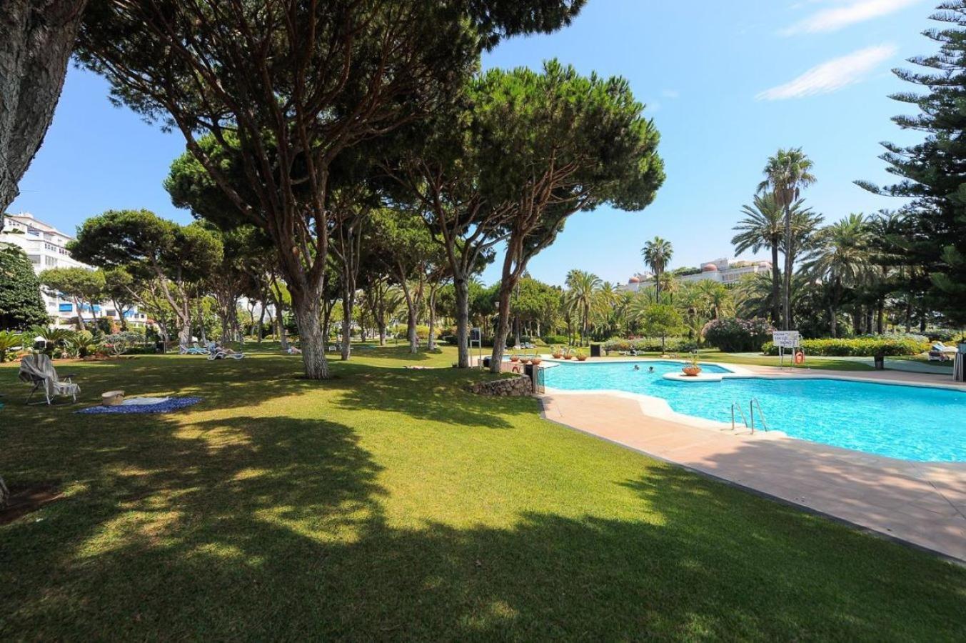 Marbella Apartamentos Sl Exteriör bild